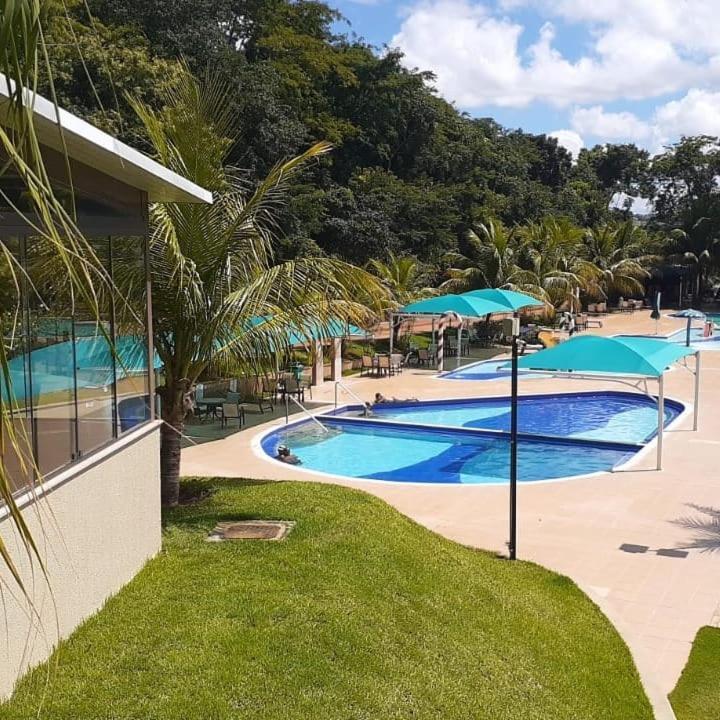 Aldeia Do Lago, 2 Qtos Caldas Novas Εξωτερικό φωτογραφία